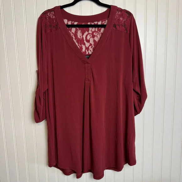 Torrid red lace back 3/4 sleeve blouse size 3X E10 - Picture 1 of 6